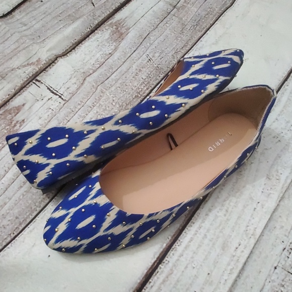 torrid Shoes - Torrid Blue & Cream Studded Ikat Flats